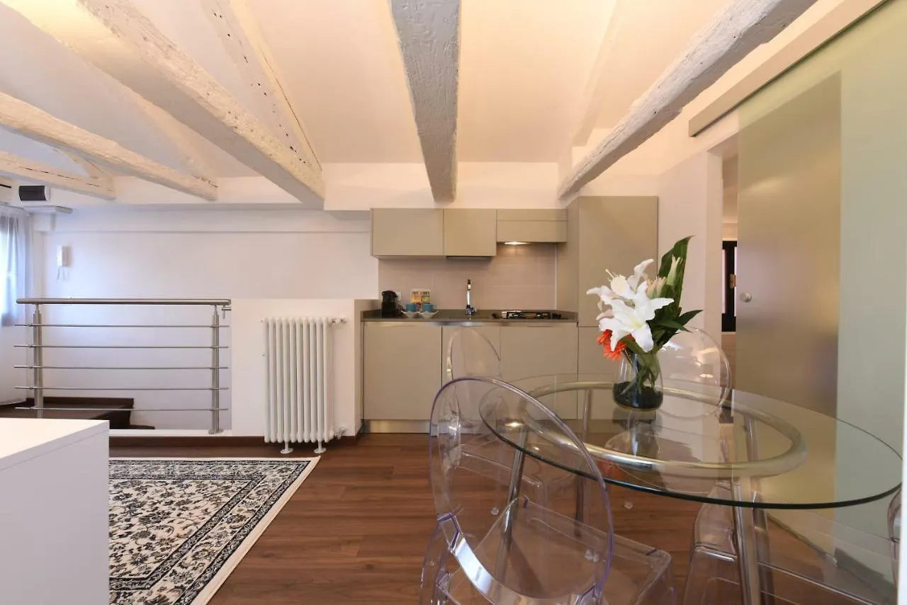 Sweet Apartment Frari Venezia